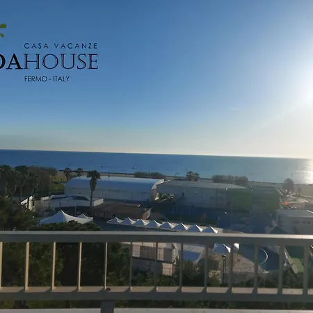 Attico Con Vista Mare Apartment *