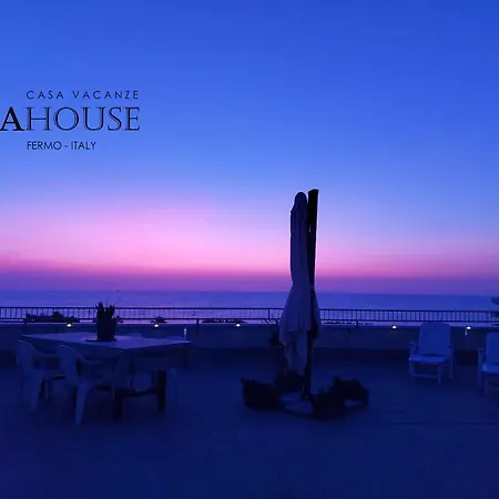 Attico Con Vista Mare Aria Condizionata Apartmán Lido di Fermo