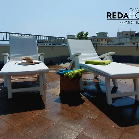 公寓 Attico Fronte Mare Terrazza Panoramica Bbq E Aria Condizionata *