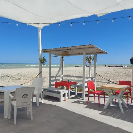 Attico Fronte Mare Terrazza Panoramica Bbq E Aria Condizionata * 利多迪费尔莫